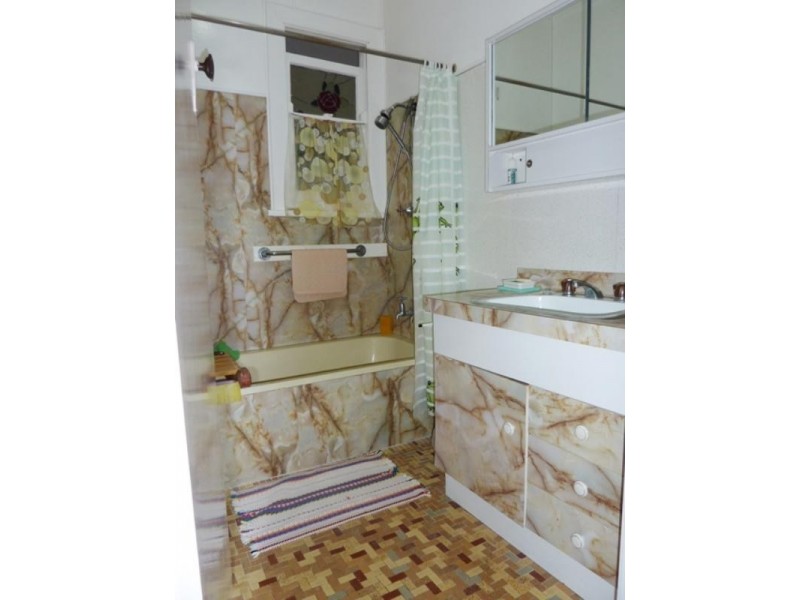 34 Marlo Road, Towradgi NSW 2518