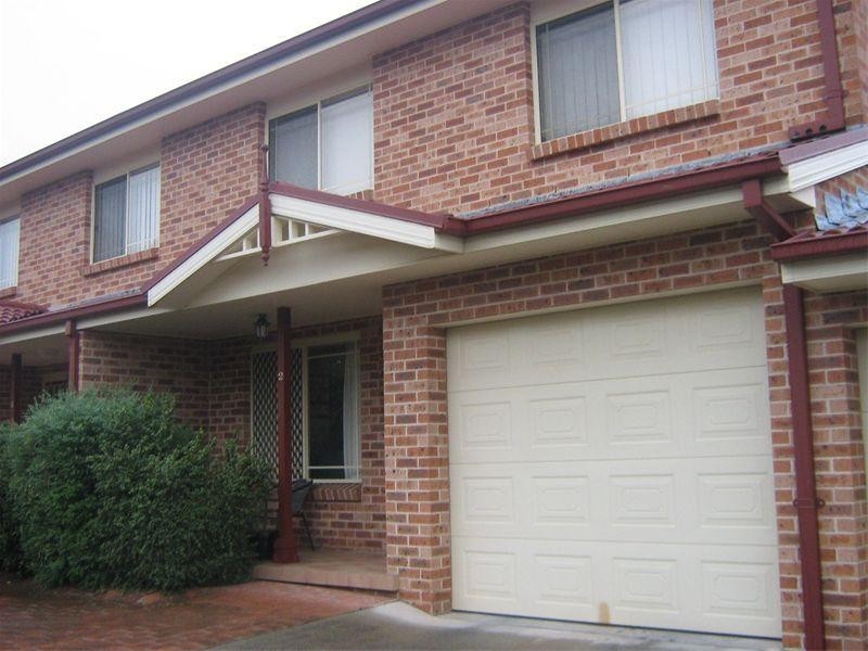 2/45-47 Russell Street, Woonona NSW 2517