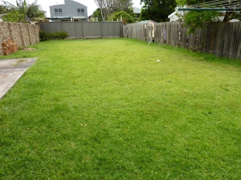 3 Corinda Road, Woonona NSW 2517