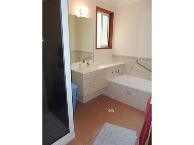 4/32 Duke Street, Woonona NSW 2517