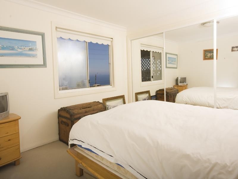 1 Railway Avenue, Scarborough NSW 2515