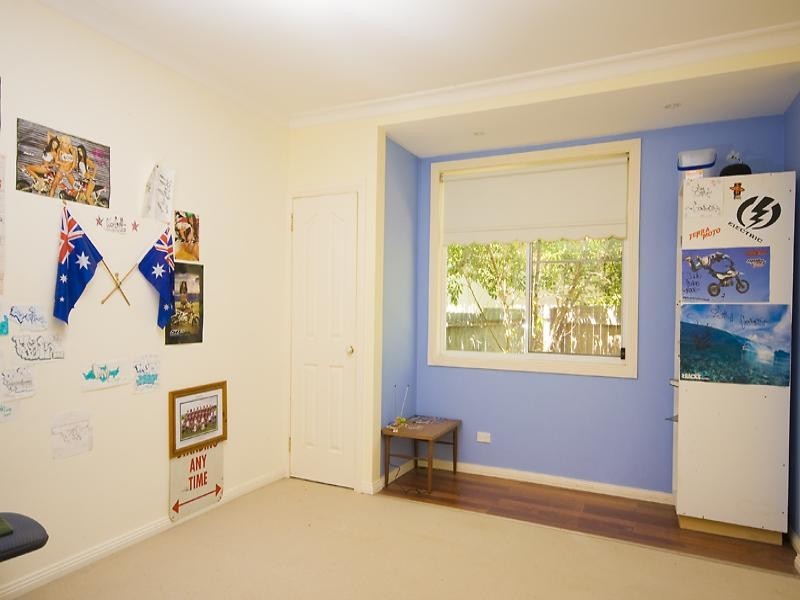 1 Railway Avenue, Scarborough NSW 2515