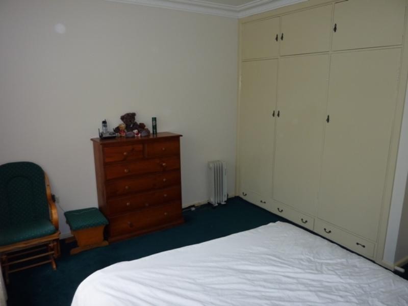 2 Brian Street, Balgownie NSW 2519