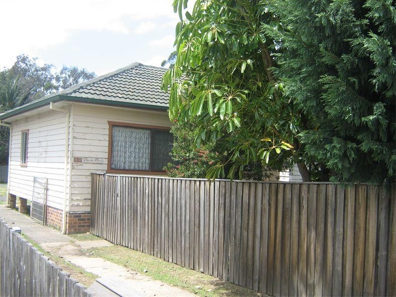 69 Thompson Street, Woonona NSW 2517