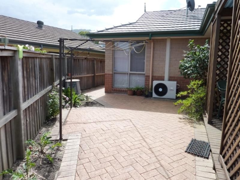 19 Agapantha Terrace, Woonona NSW 2517
