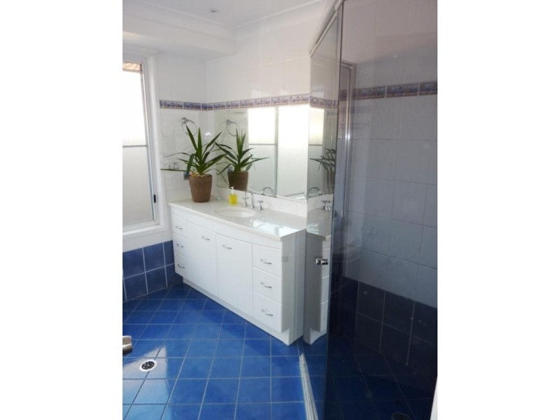 28 Boundary Road, Windang NSW 2528