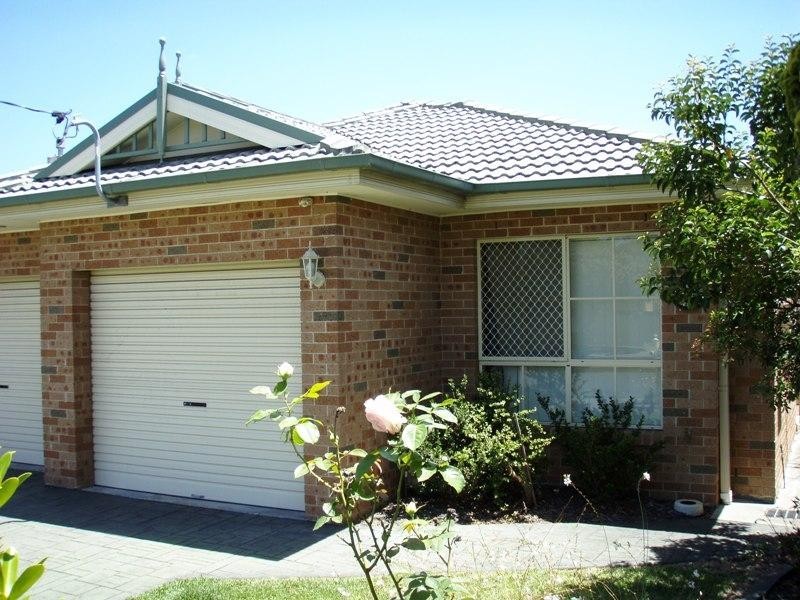 2/4 Park Road, Corrimal NSW 2518