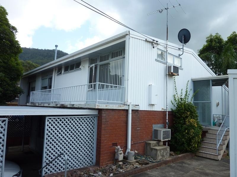 10 Foothills Road, Corrimal NSW 2518