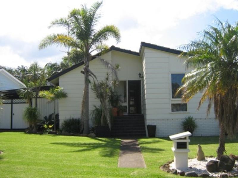 10 Beacon Avenue, Bulli NSW 2516