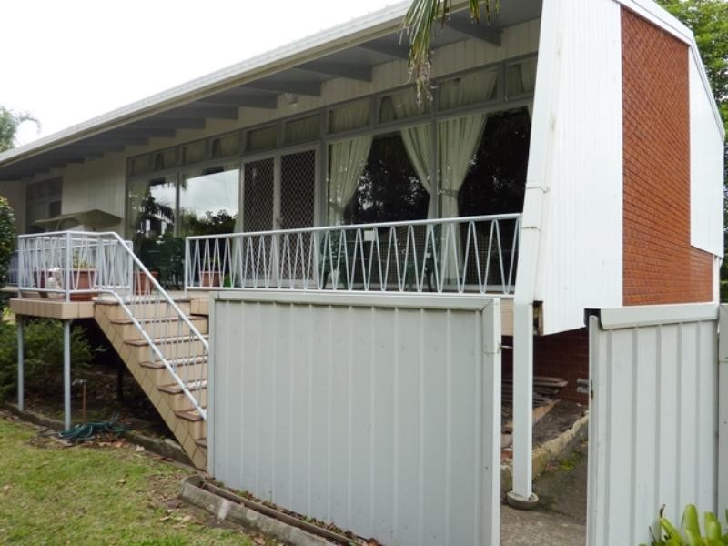 10 Foothills Road, Corrimal NSW 2518