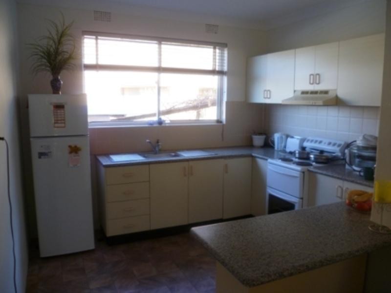 2/13 Alice Street, Woonona NSW 2517