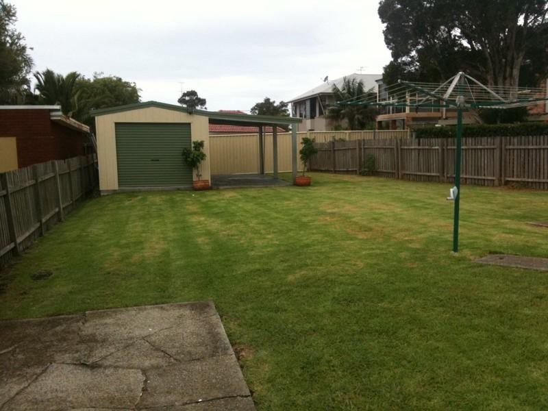 2 Somerville Street, Bulli NSW 2516