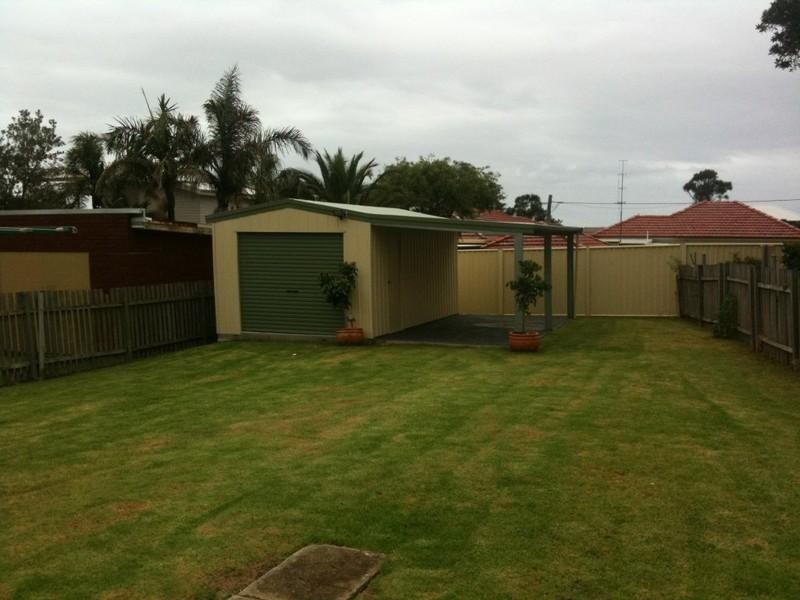 2 Somerville Street, Bulli NSW 2516