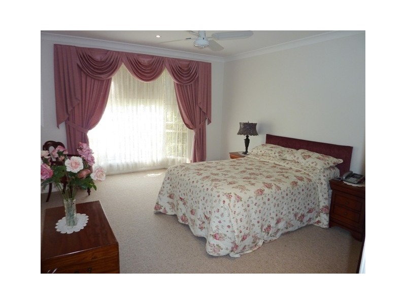 8 Pat geraghty Place, Woonona NSW 2517