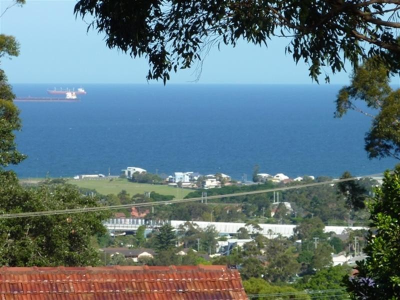 11 Joseph Street, Woonona NSW 2517