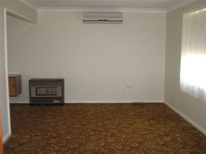 18 Athol Street, Woonona NSW 2517