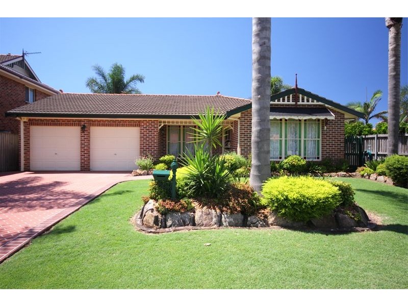 4 John Buckland Avenue, Woonona NSW 2517