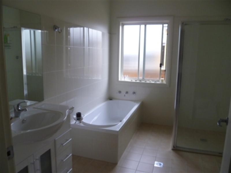 3 Spinners Way, Bulli NSW 2516