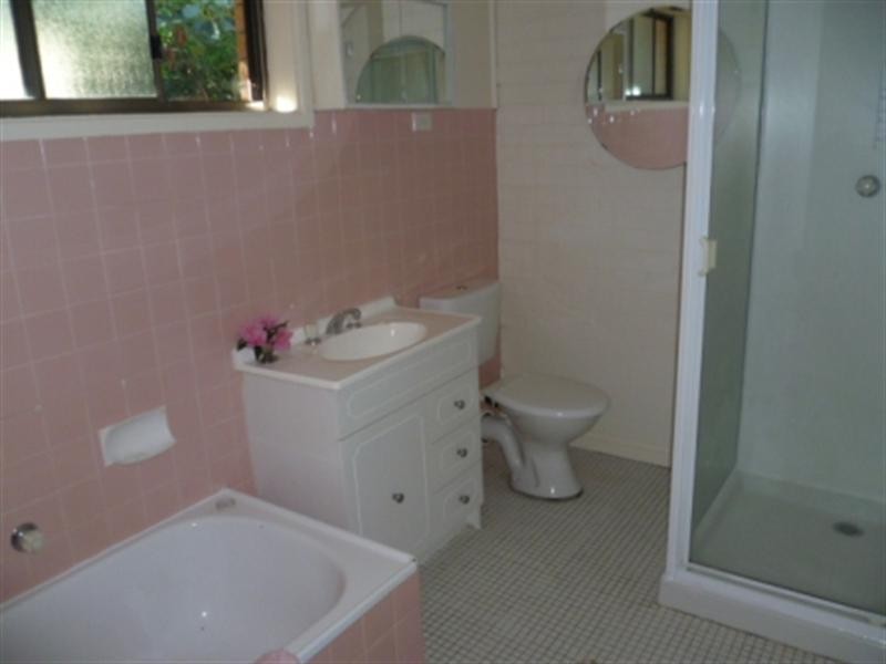 9/9-11 Cochrane Road, Thirroul NSW 2515