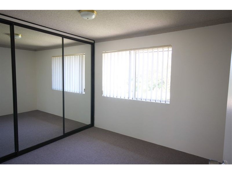 12/133 Campbell Street, Woonona NSW 2517