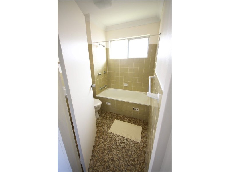 12/133 Campbell Street, Woonona NSW 2517