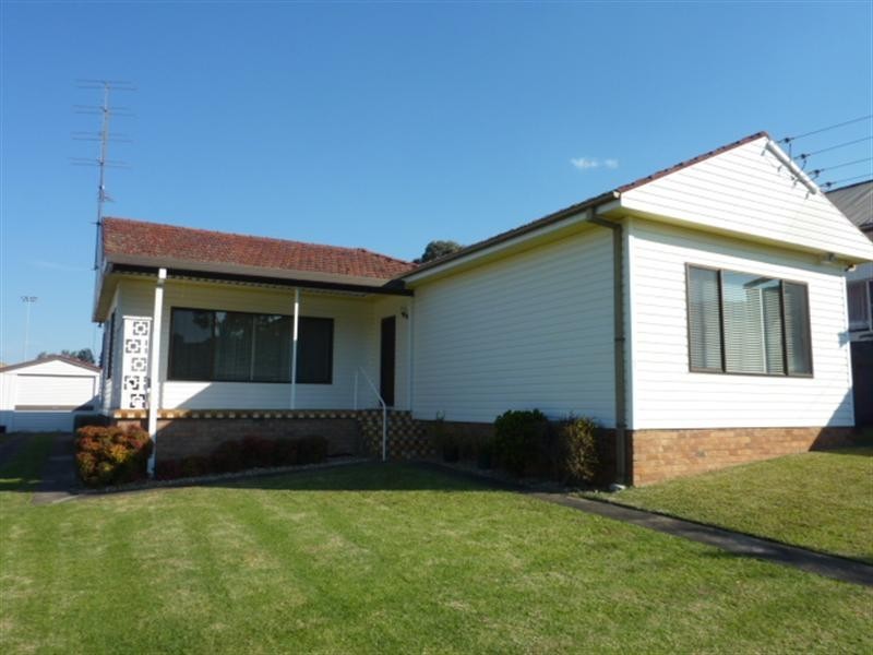 1 Hale Street, Woonona NSW 2517