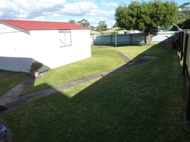 1 Hale Street, Woonona NSW 2517
