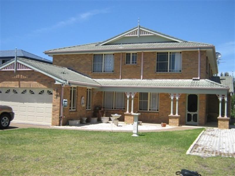 1 Charlotte Harrison Drive, Woonona NSW 2517