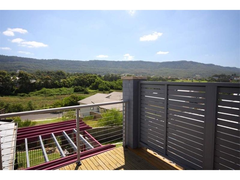 44 Aragan Circuit, Bulli NSW 2516