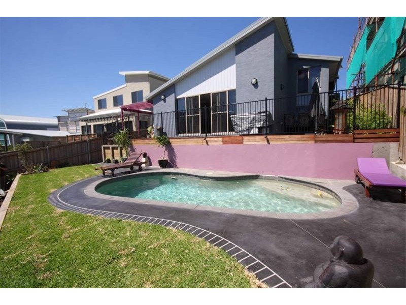 44 Aragan Circuit, Bulli NSW 2516