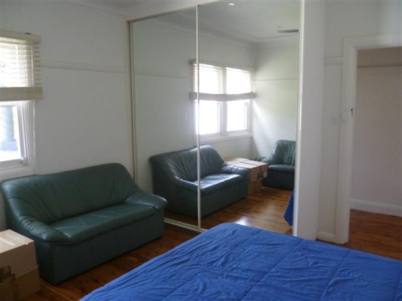 23 Hillcrest Avenue, Woonona NSW 2517