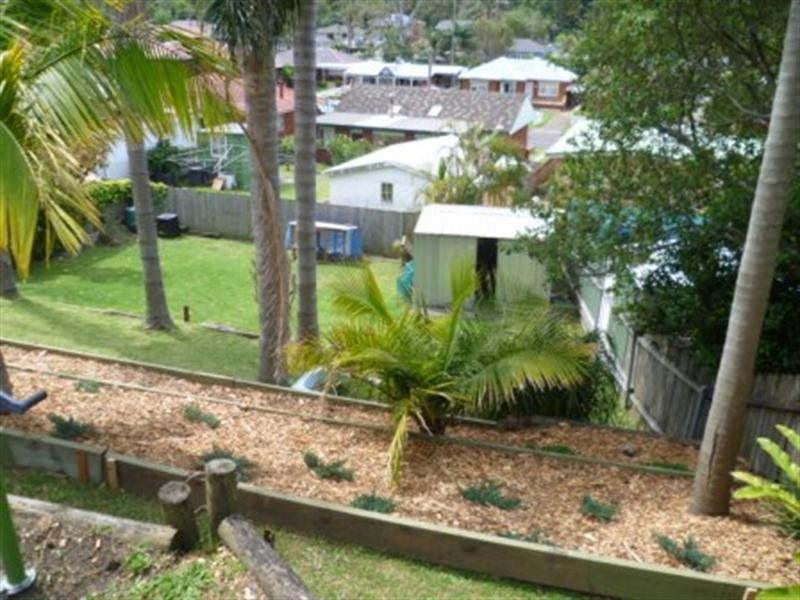 23 Hillcrest Avenue, Woonona NSW 2517