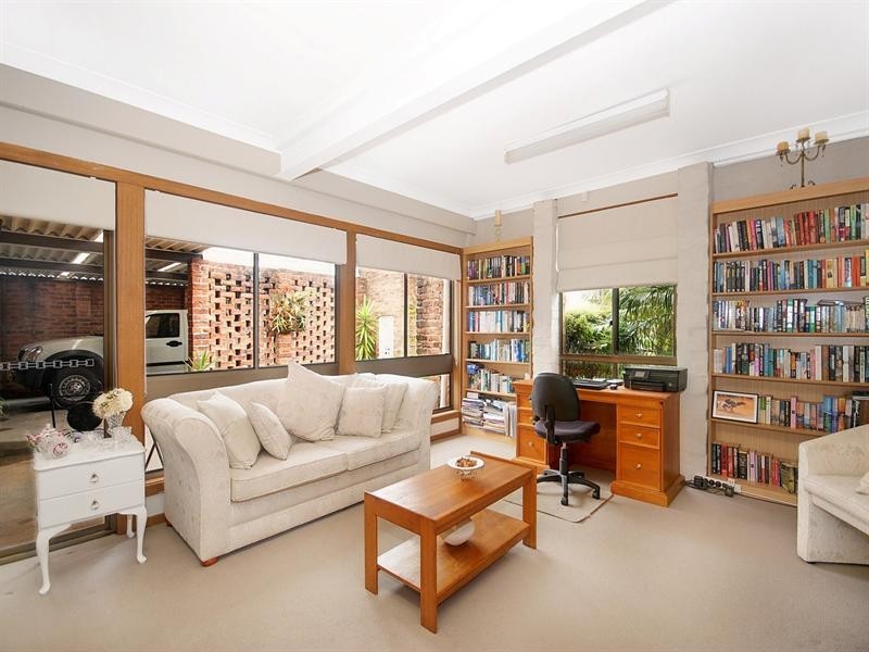 41 Doris Avenue, Woonona NSW 2517