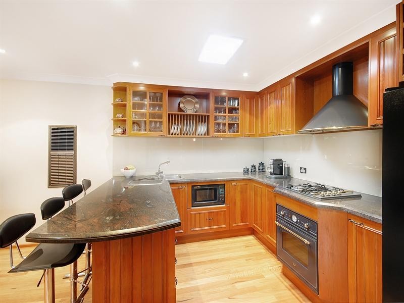 41 Doris Avenue, Woonona NSW 2517