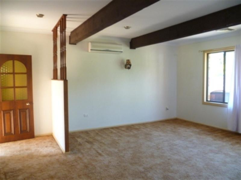 10 Moreton Street, Russell Vale NSW 2517