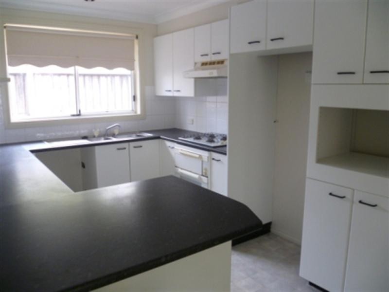 13 Thomas Collaery Place, Woonona NSW 2517