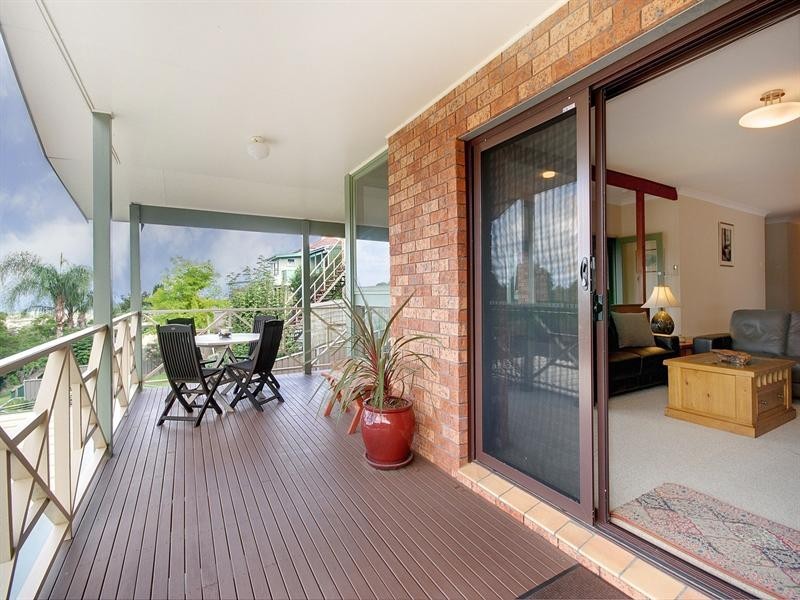 86 Gahans Avenue, Woonona NSW 2517