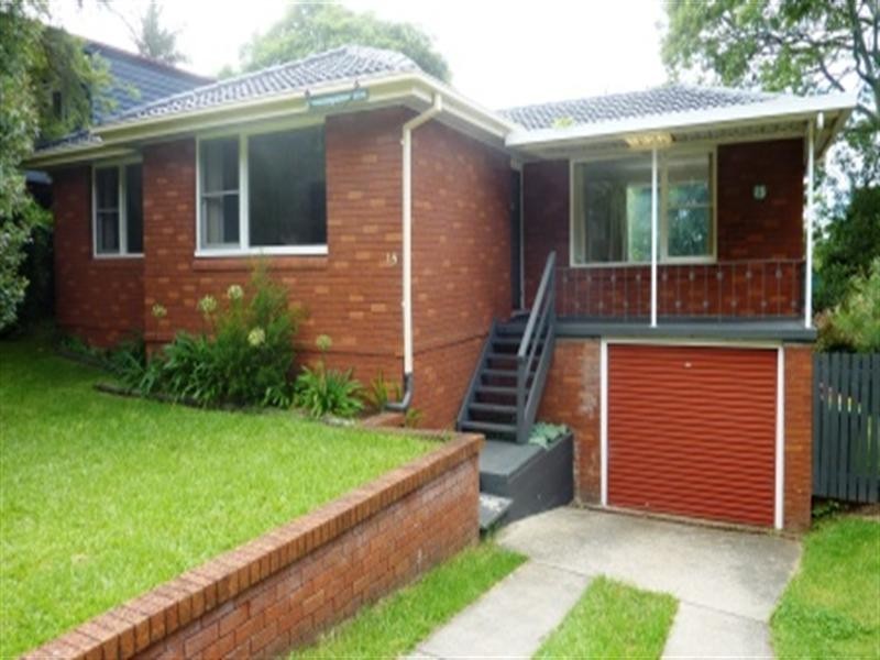 15 Joanne Street, Woonona NSW 2517