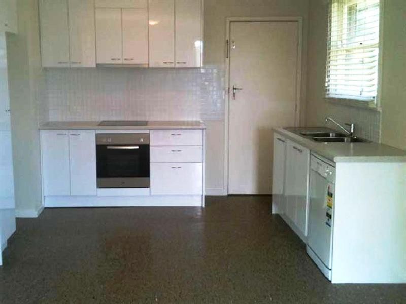 15 Joanne Street, Woonona NSW 2517