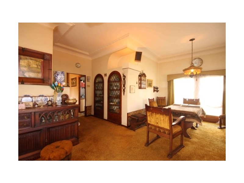 60 Lake Parade, East Corrimal NSW 2518