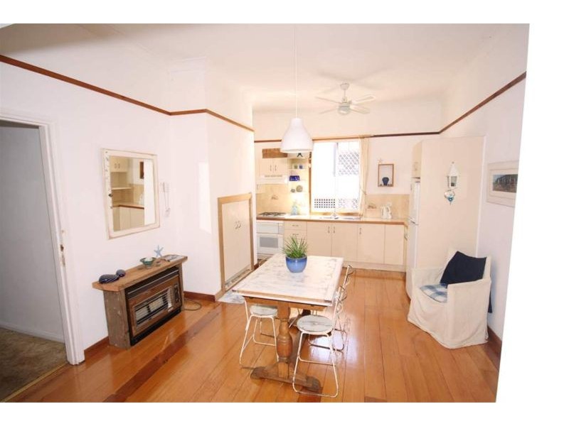 7 Popes Road, Woonona NSW 2517