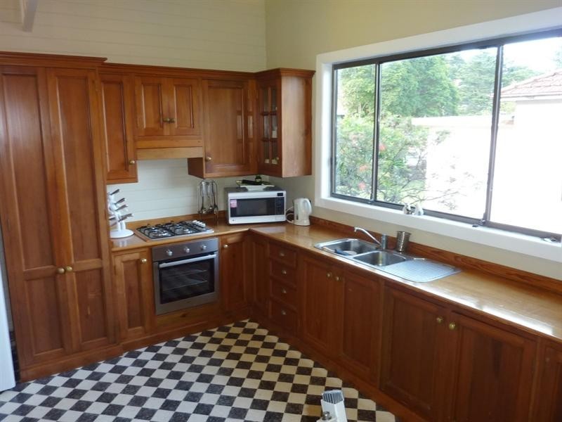 27 Organs Road, Bulli NSW 2516