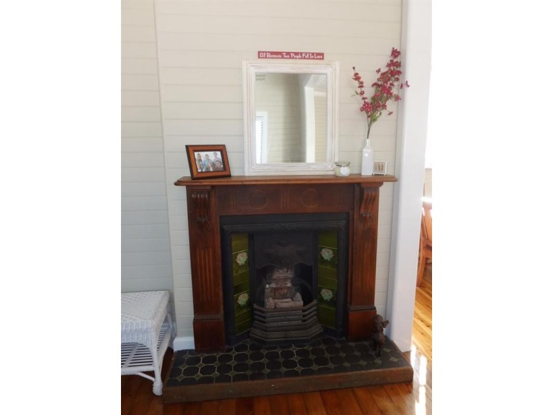 27 Organs Road, Bulli NSW 2516