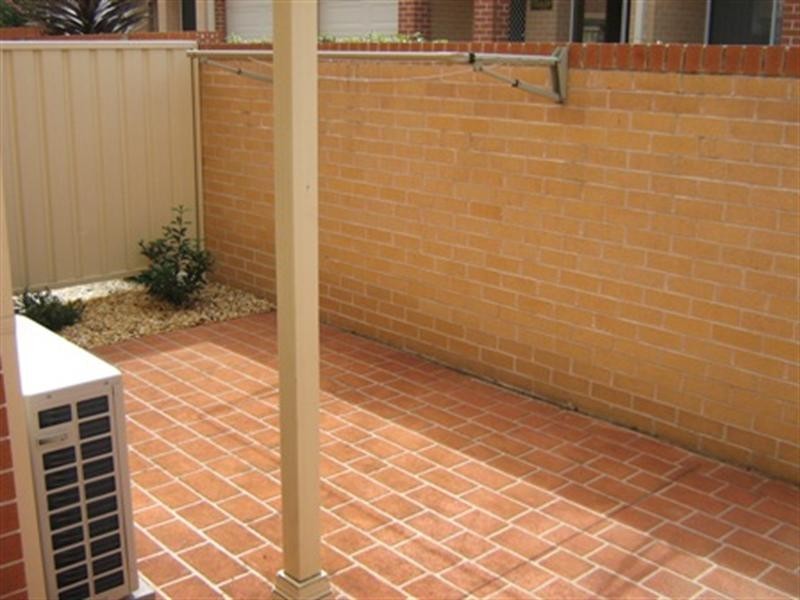 1/434-438 Princes Highway, Woonona NSW 2517