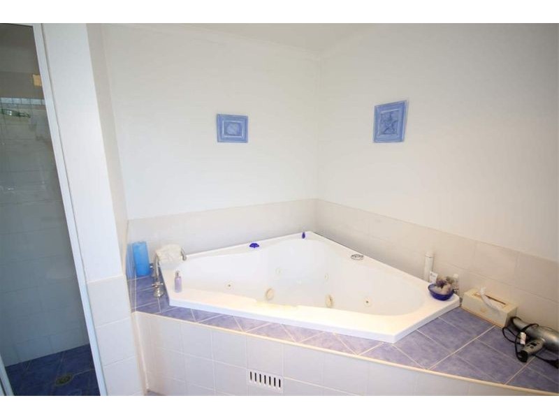 4/14 Godolphin Street, Bulli NSW 2516