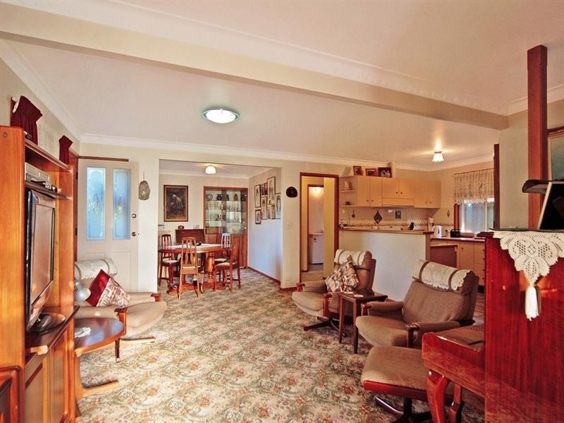 34 Agapantha Terrace, Woonona NSW 2517