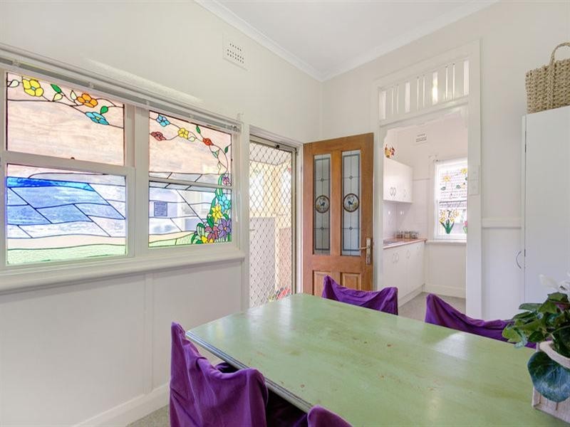 18 Park Road, Woonona NSW 2517