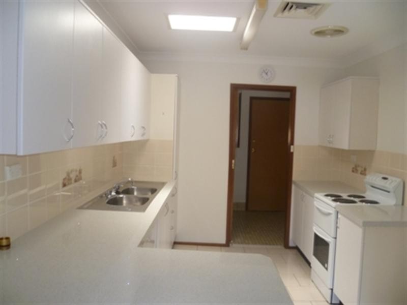 1/2a Kulgoa Road, Woonona NSW 2517