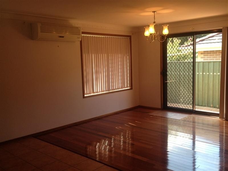 8 Gardenia Terrace, Woonona NSW 2517
