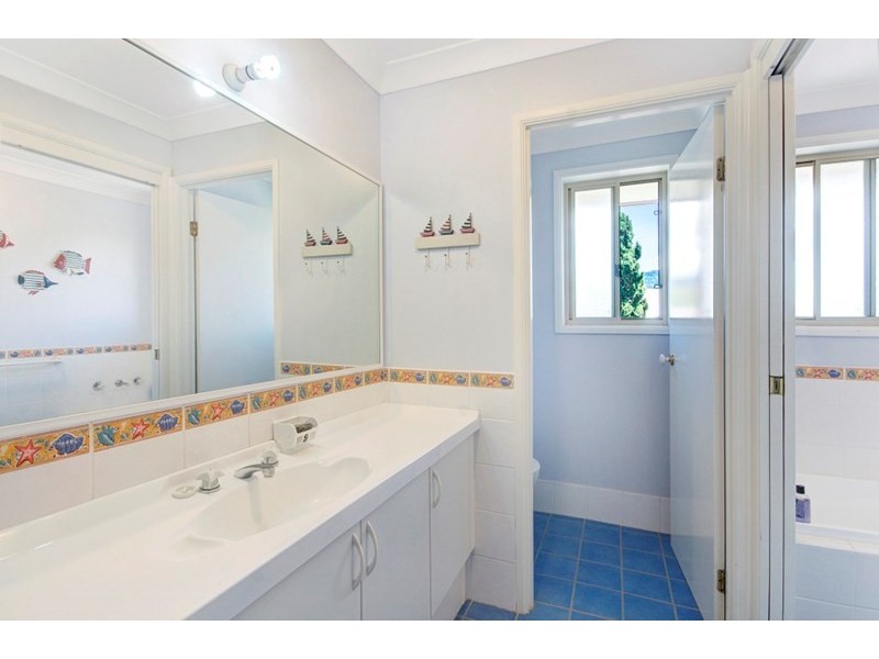 20 Kareela Road, Woonona NSW 2517